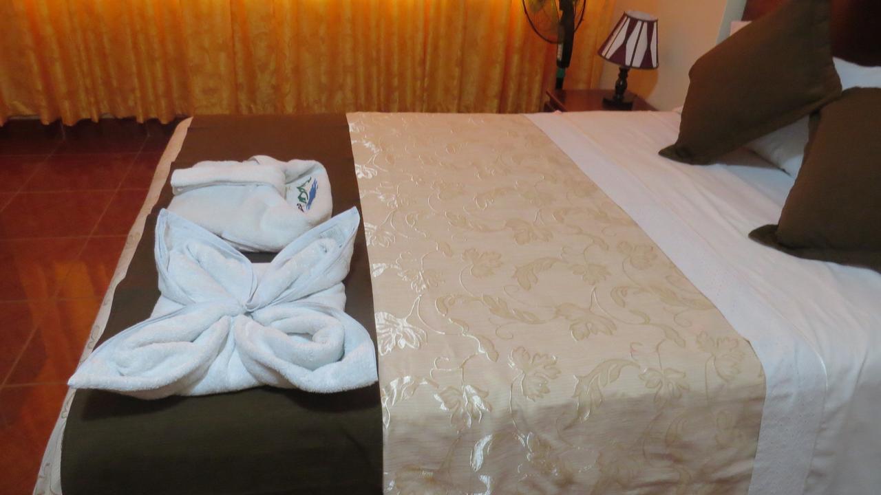 Victtorios Hotel Сатипо Экстерьер фото